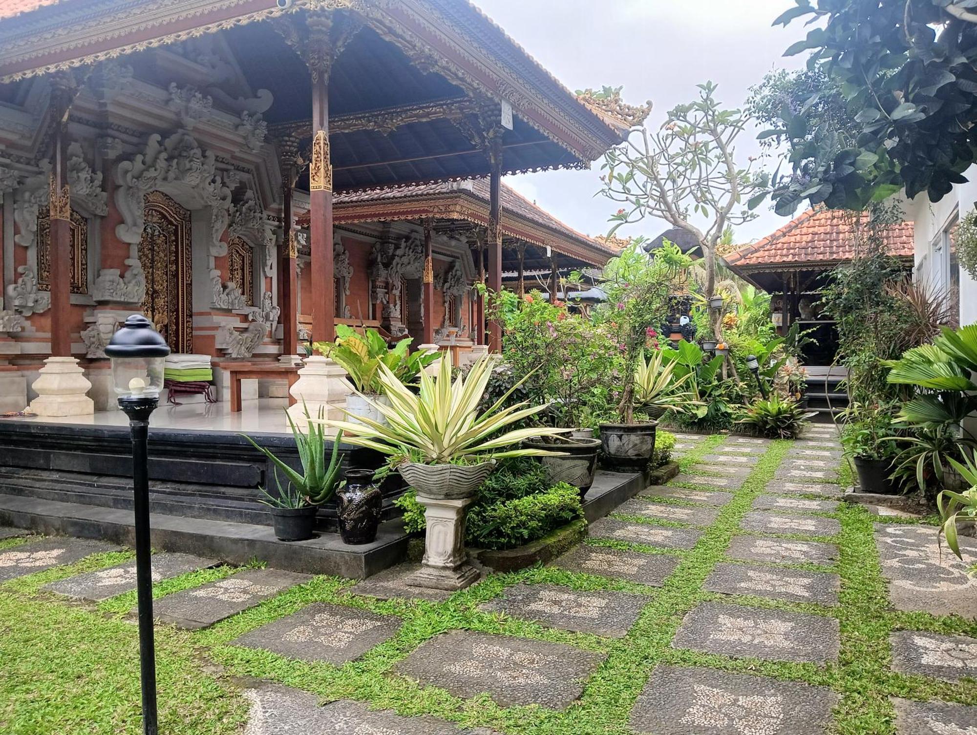 Kama Ayu Bungalow Убуд Екстериор снимка